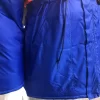 chi tiết túi áo kho lạnh xanh bích